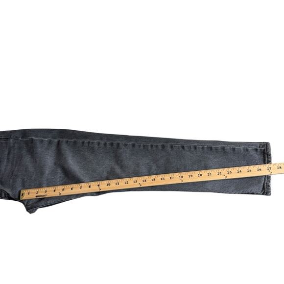 Levi’s 501 Distressed Skinny Jeans in Dark Side Of The Moon Wash Women’s Size 26 - Picture 8 of 11